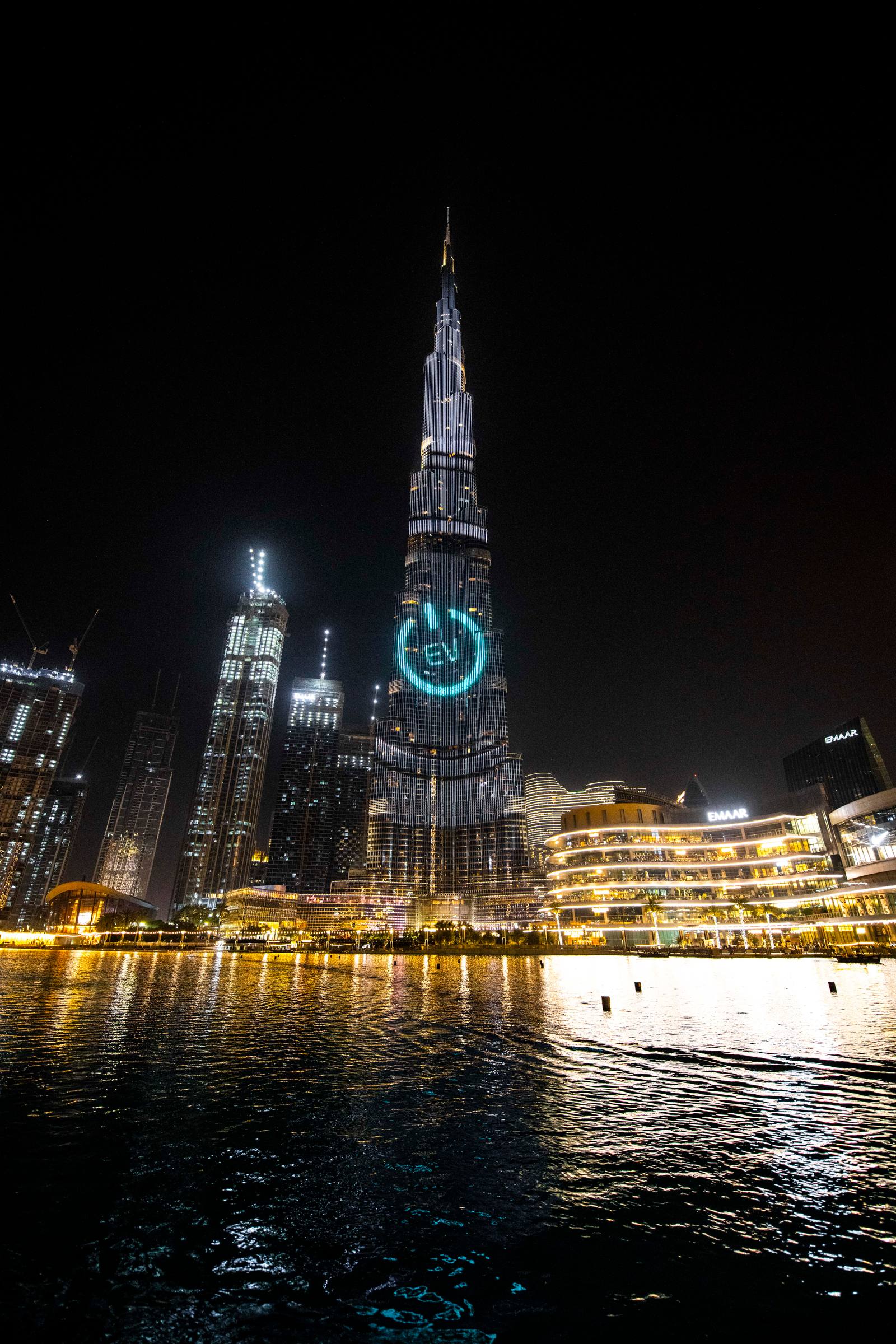 KIA Burj Khalifa Rebranding — 7